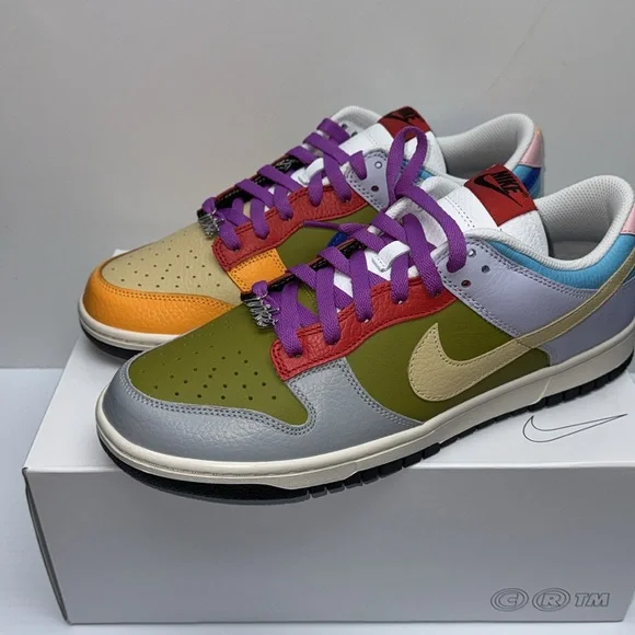 Nike Dunk Low by you - Picture 3 of 8